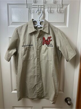 Universal Studios “Duff” Men’s Shirt Medium